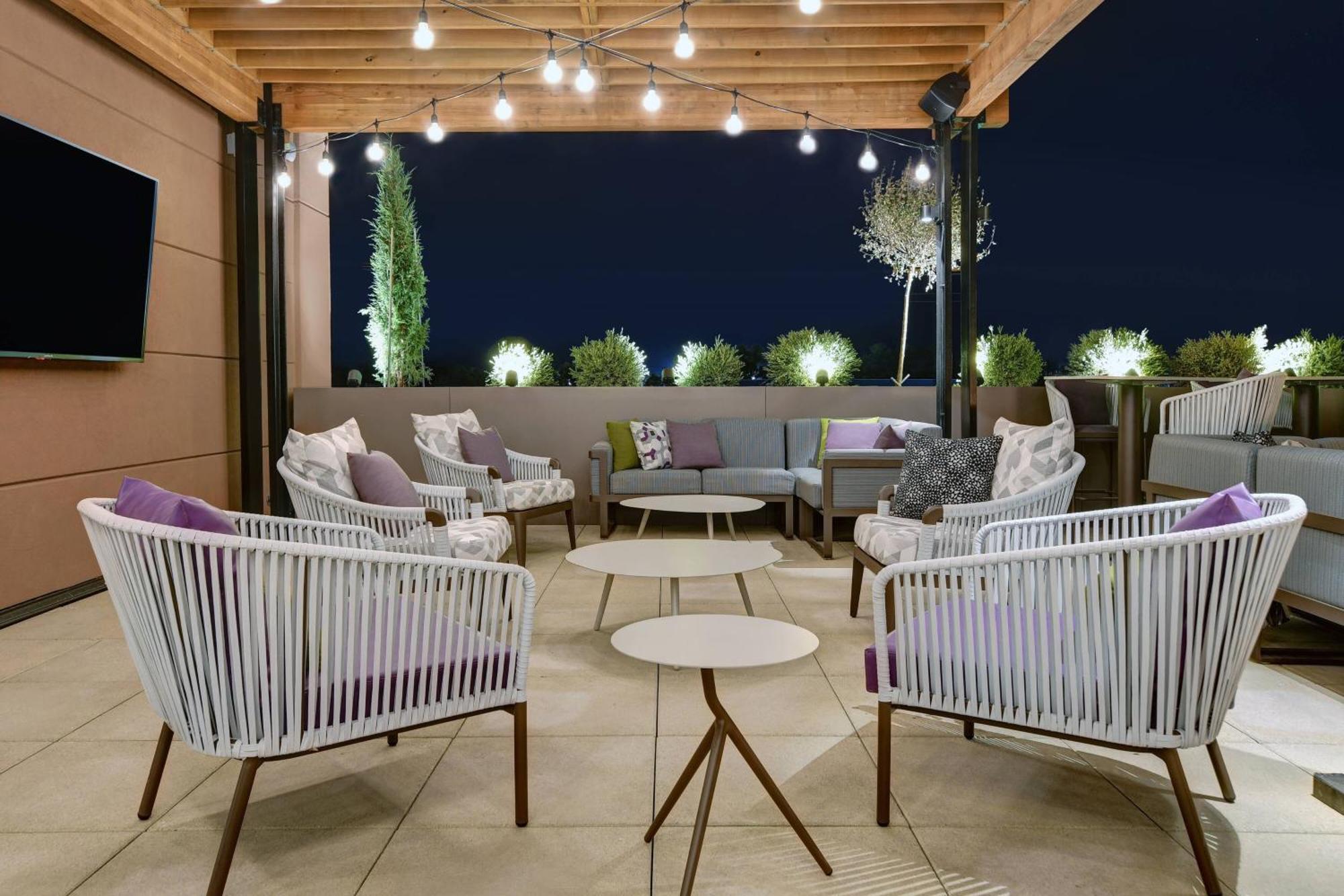 Courtyard By Marriott Manhattan Aggieville Luaran gambar