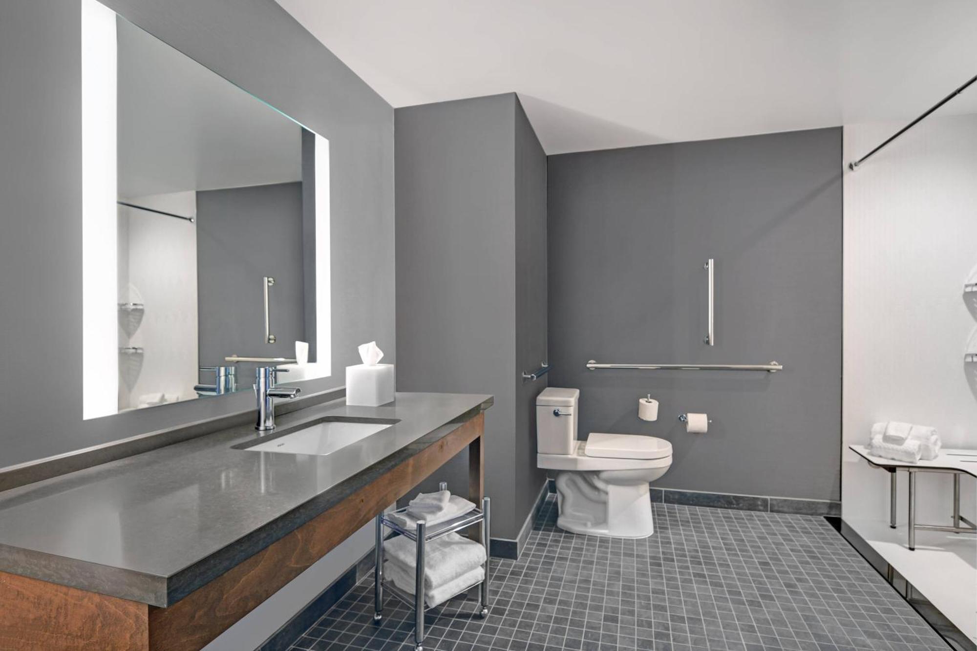 Courtyard By Marriott Manhattan Aggieville Luaran gambar