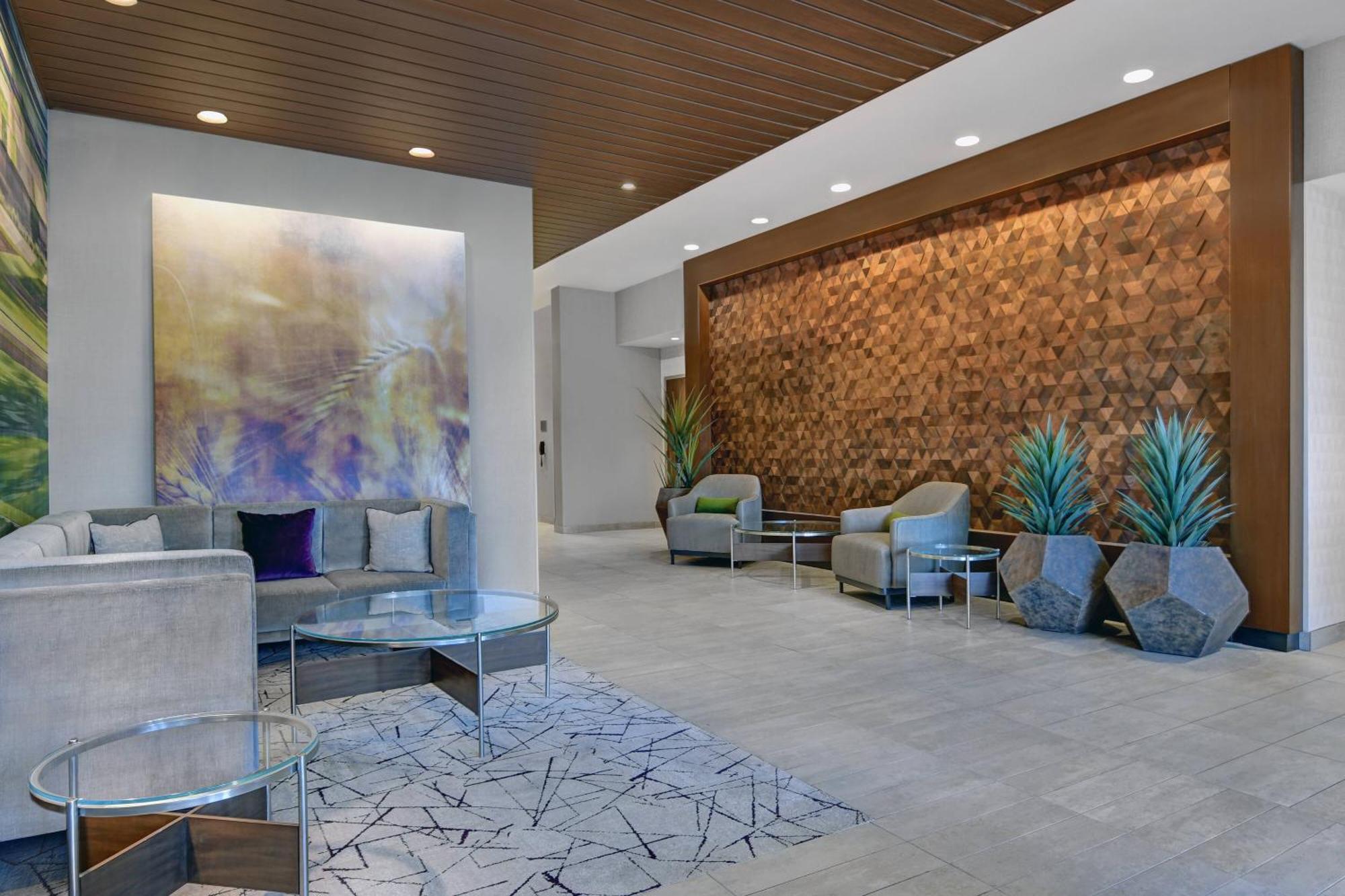 Courtyard By Marriott Manhattan Aggieville Luaran gambar
